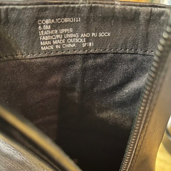 Retro 1970s Cobra Leather Platform Boots - Picture 12 of 16